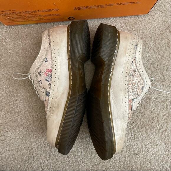 Dr. Martens Goldilocks 3989 Brogue Ercu Leather Shoes - Picture 5 of 8